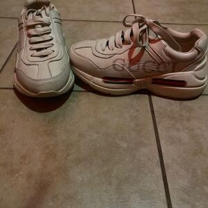 Gucci shoe